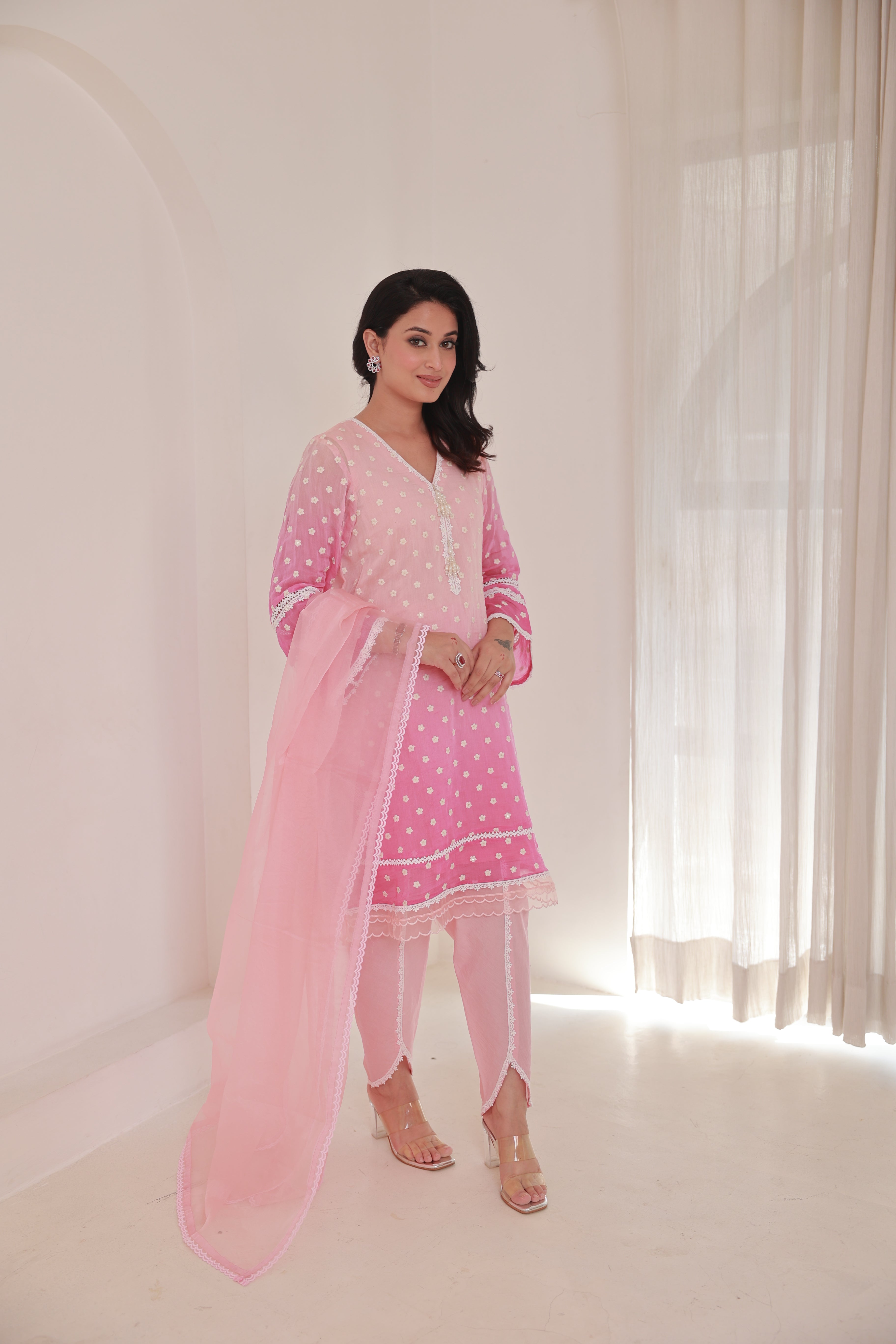 The Airaaz Pink