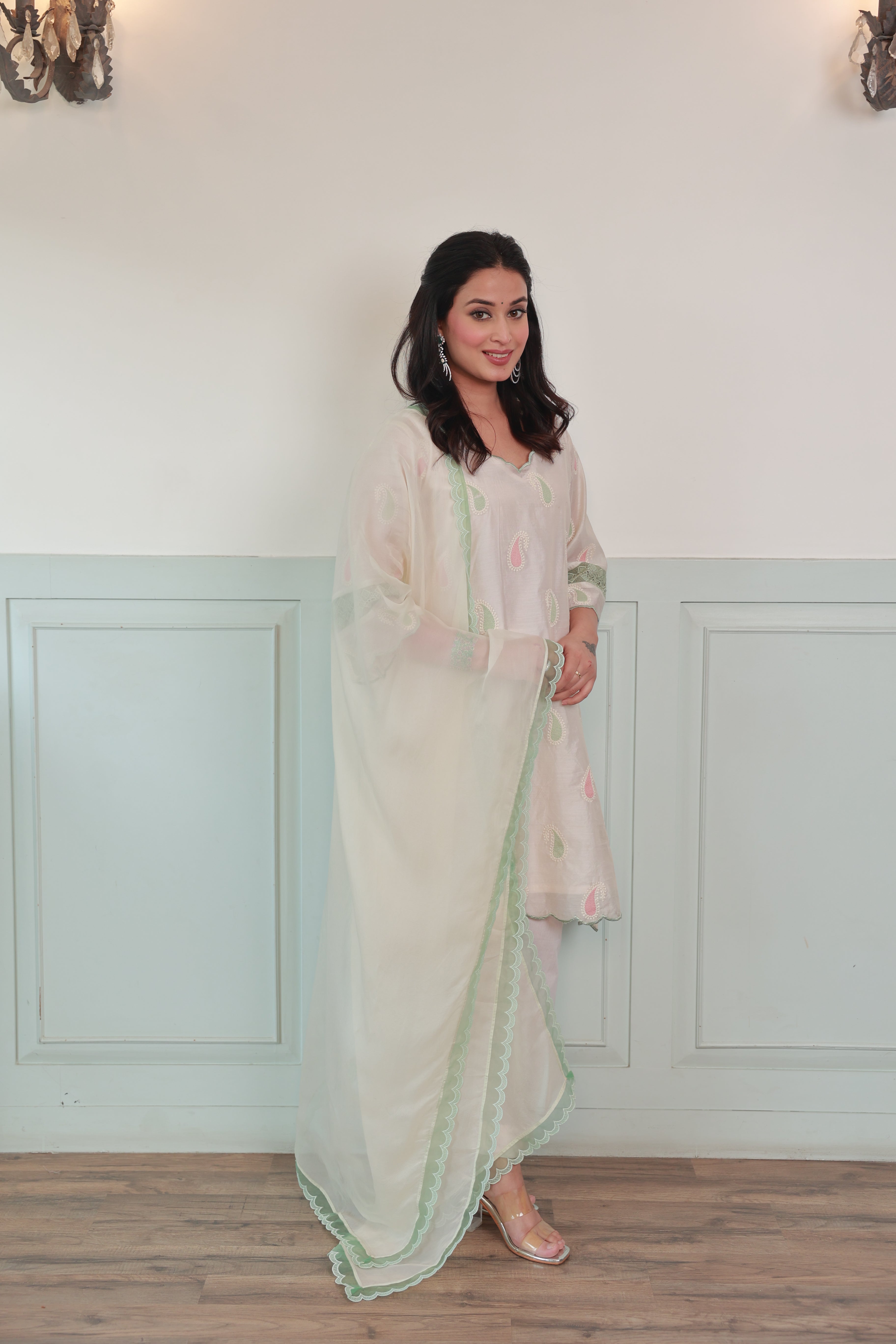 Noor-e-Nazaakat