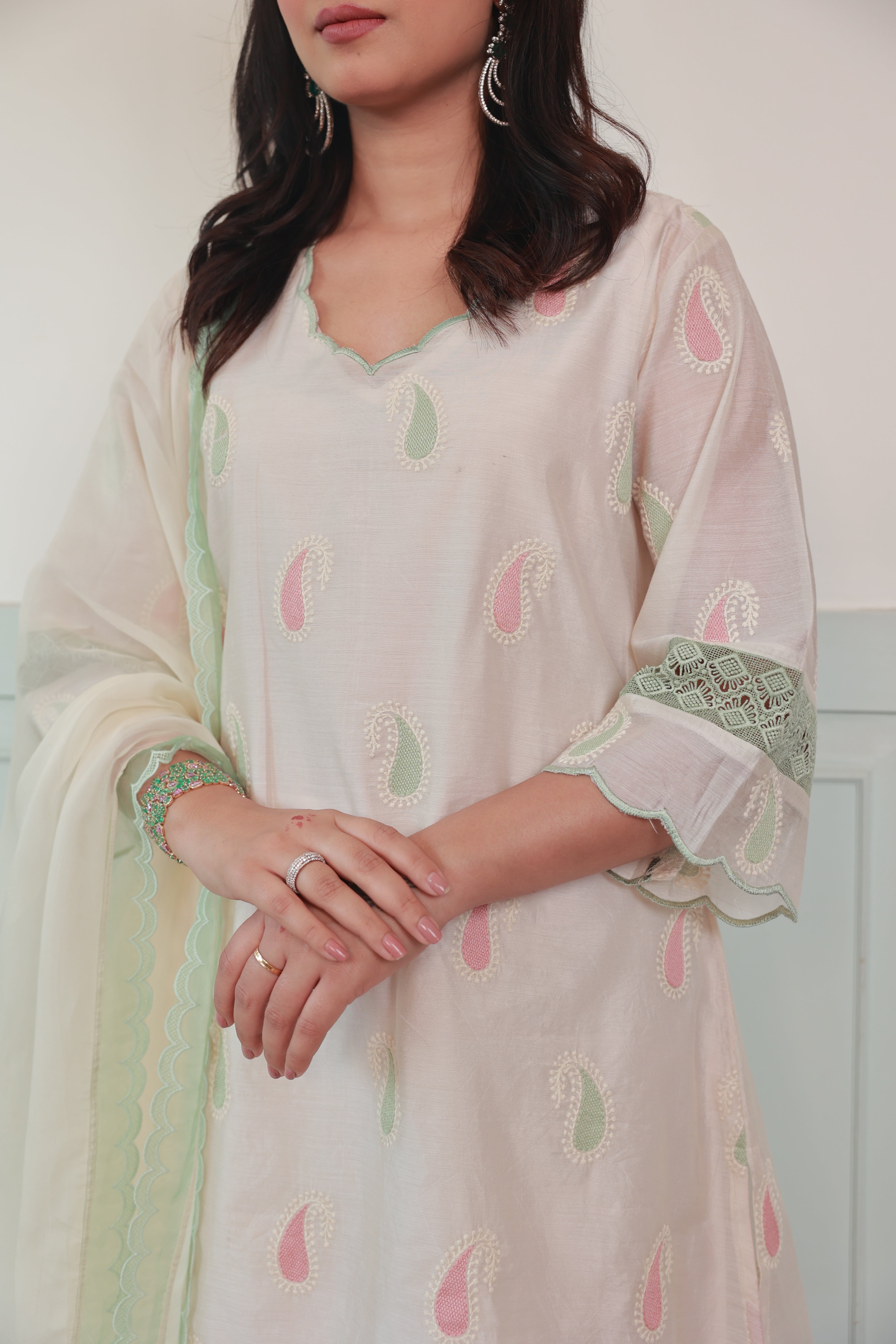 Noor-e-Nazaakat