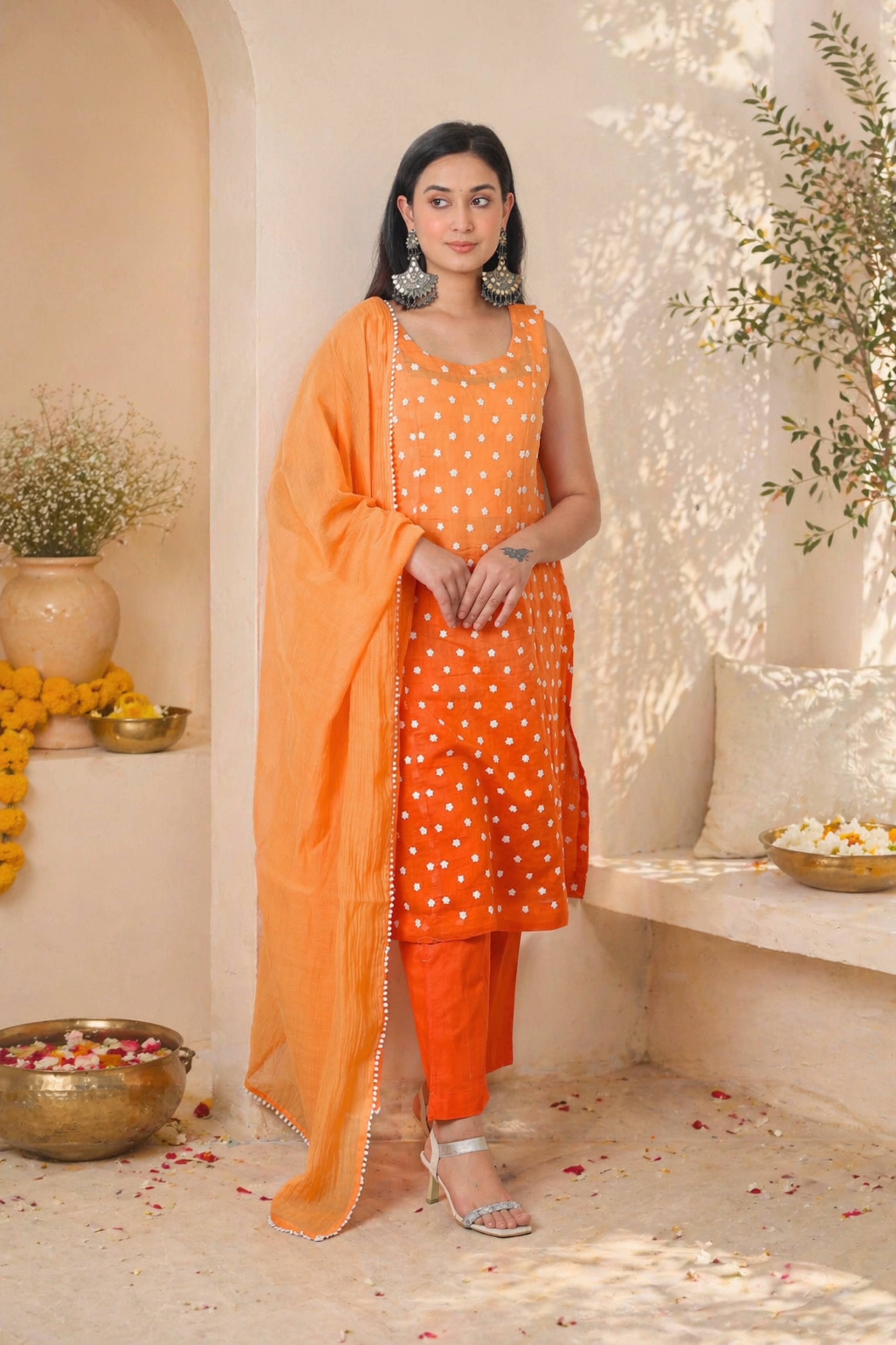 The Saaj Set - Orange